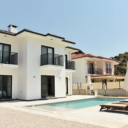 Sarisli Dalyan Μούγκλα